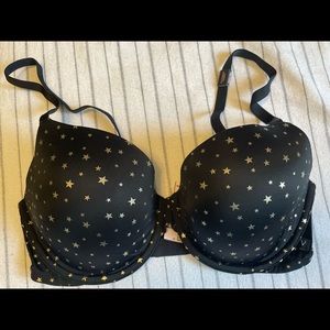 Victoria secret Lightly lined bra- 34DD New